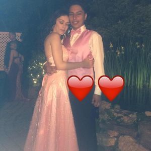 Meet your Posher, Elaina